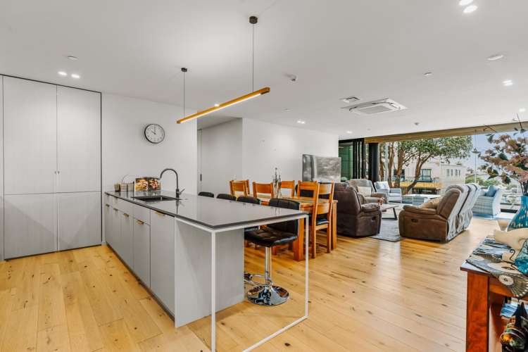 105/359 Cameron Road (Vantage Apts) Tauranga Central_3