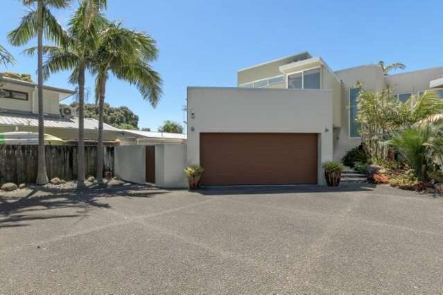 5a Sixth Avenue 1047_2