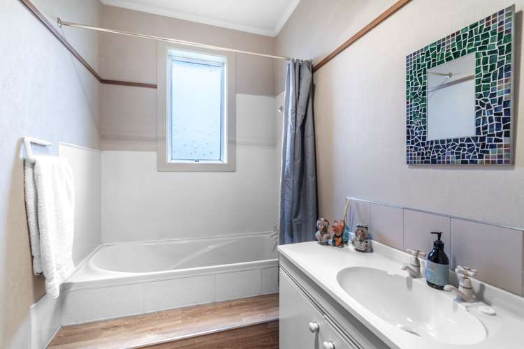 28 Church Street Winton_16