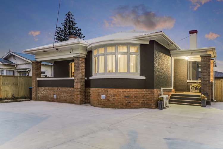 210 Mount Albert Road Sandringham_0