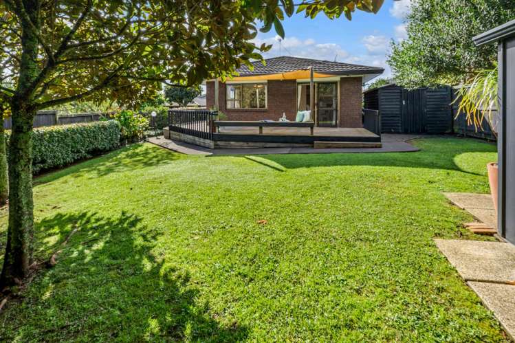 2/5 Askew Place Farm Cove_13