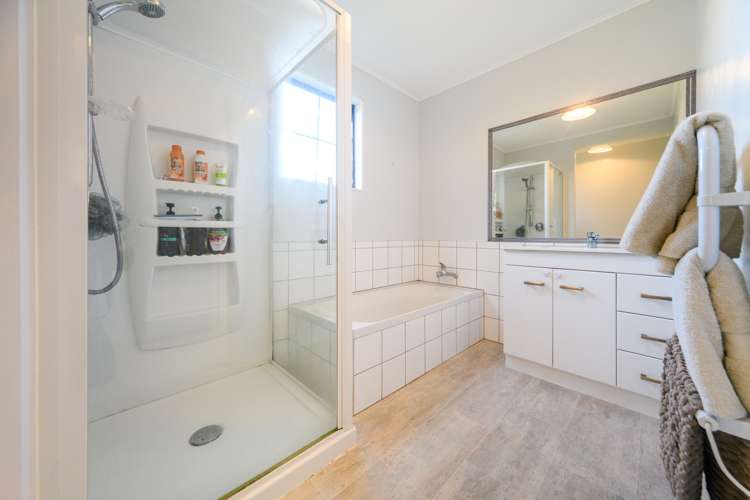 68 Pencarrow Street Highbury_18