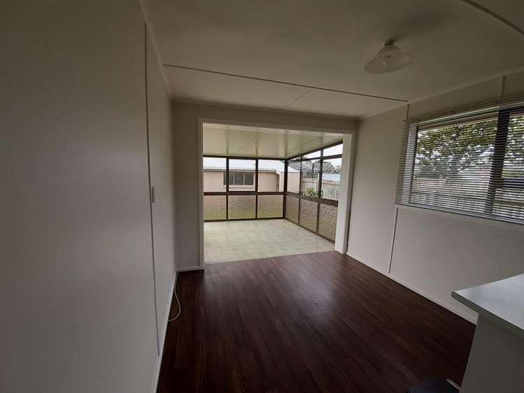 28 Leicester Crescent Hoon Hay_6