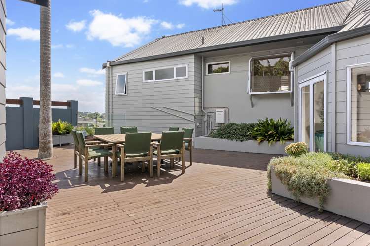 7 Elizabeth Place Mairangi Bay_20