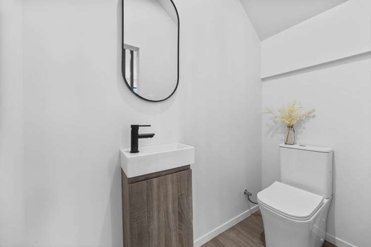 113 Te Atatu Road Te Atatu South_25