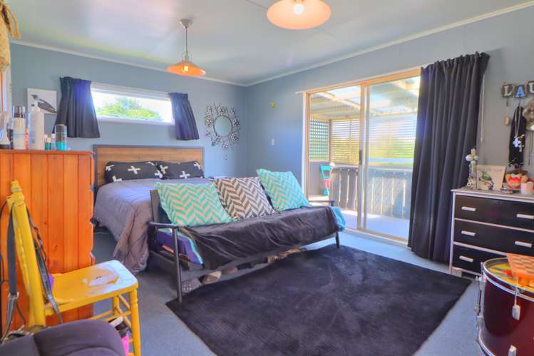 79 Park Avenue Waitarere Beach_9