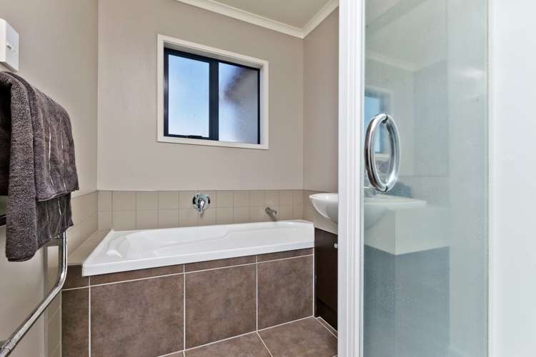 31 Sonoma Crescent Oteha_14