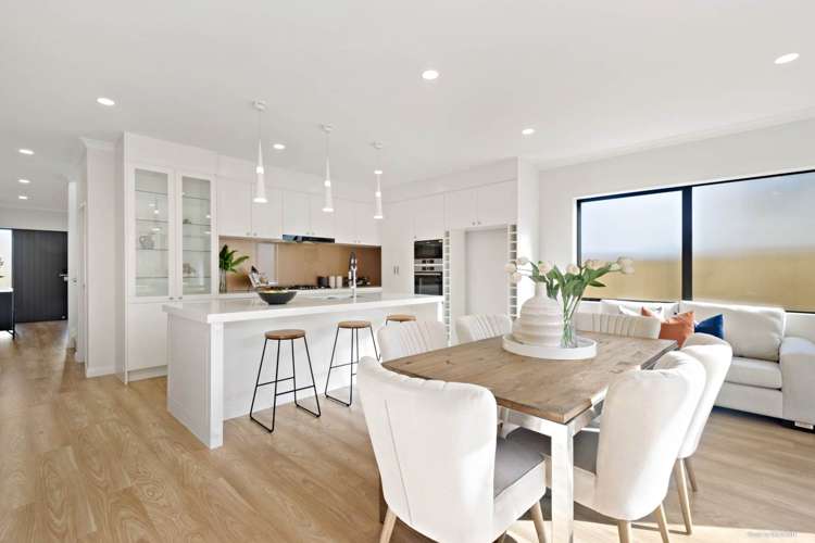 11 Cooladawson Drive Flat Bush_4