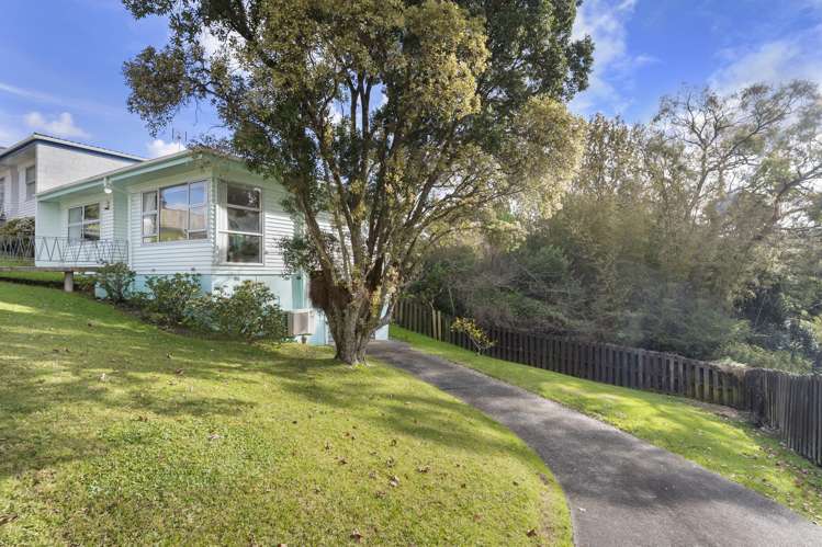 39C Kaipatiki Road (also known as 39C Emirau Place)_0