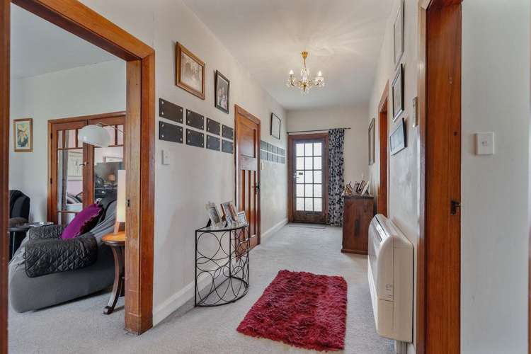 61 Hilton Road Carterton_12