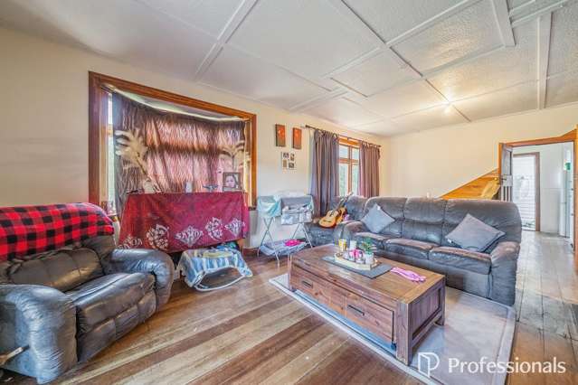 120 Upper Fitzherbert Road Wainuiomata_3