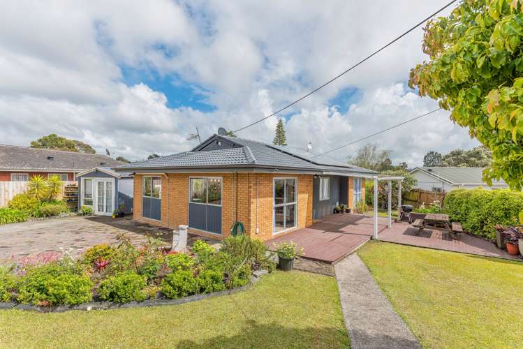 140 Colwill Road Massey_5