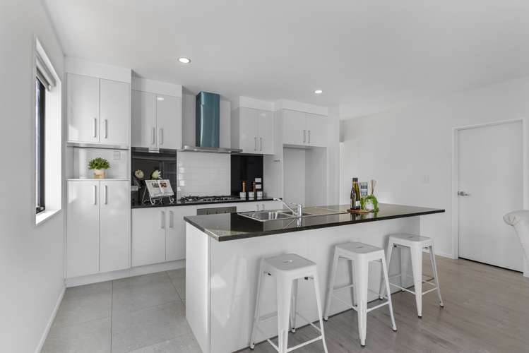 9 Soaring Bird Drive Takanini_8