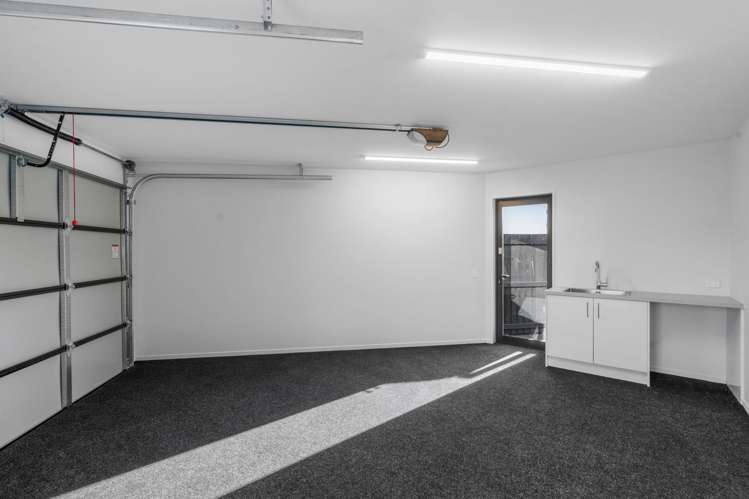 17 Eminence Drive Northwood_23