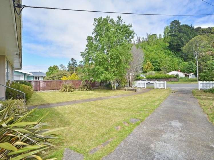 42 Watt Street Featherston_12