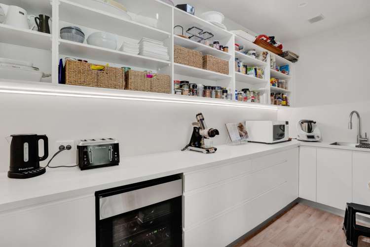 1405 South Road Kaitake_12