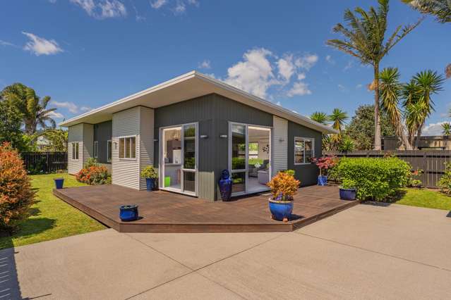 20b Cholmondeley Crescent Whitianga_1