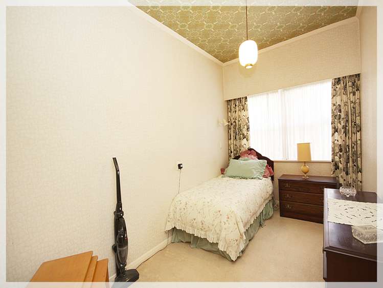 79 Queen Street West Levin_12