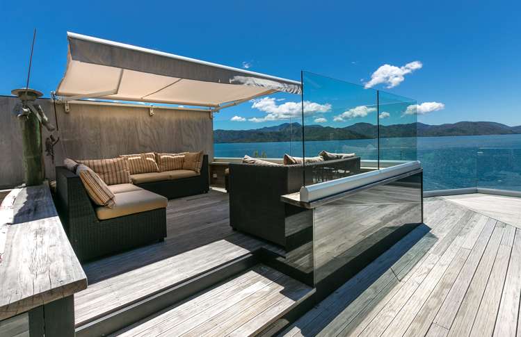 351 Port Underwood Road Whatamango Bay_18