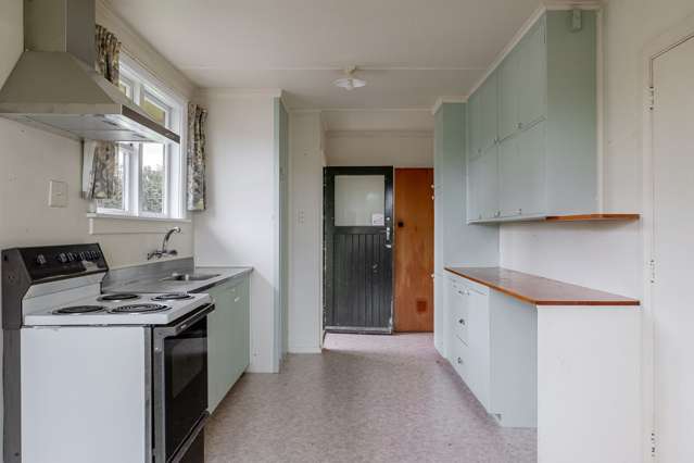 11 Churchill Street Pahiatua_4