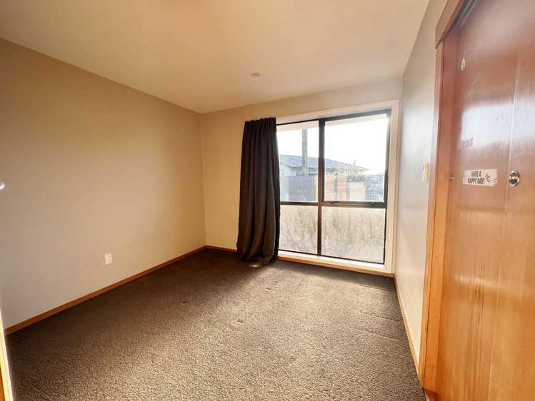 12 Esk Place Aranui_12