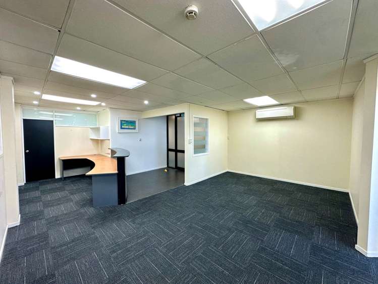 Birkenhead Avenue Birkenhead_4