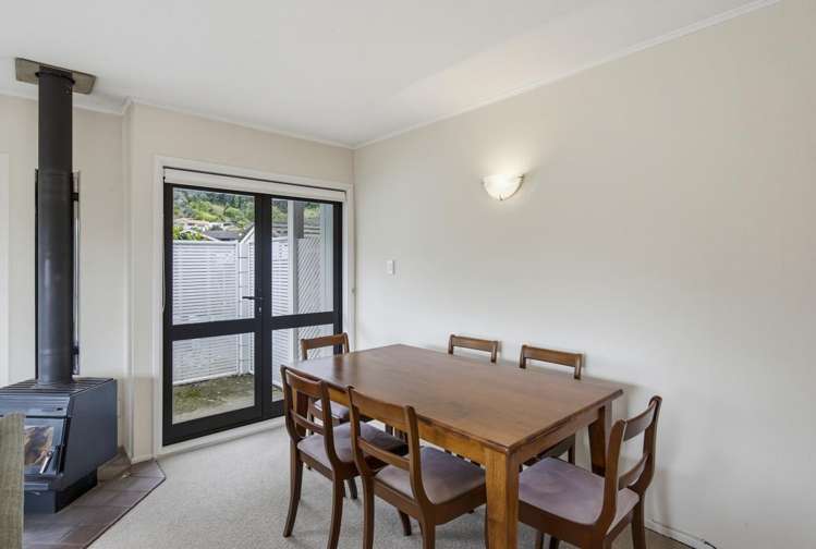 15a Te Maku Grove Waikanae_15