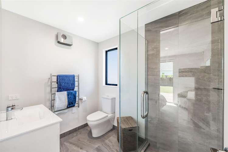 65 Southfield Drive Lincoln_16