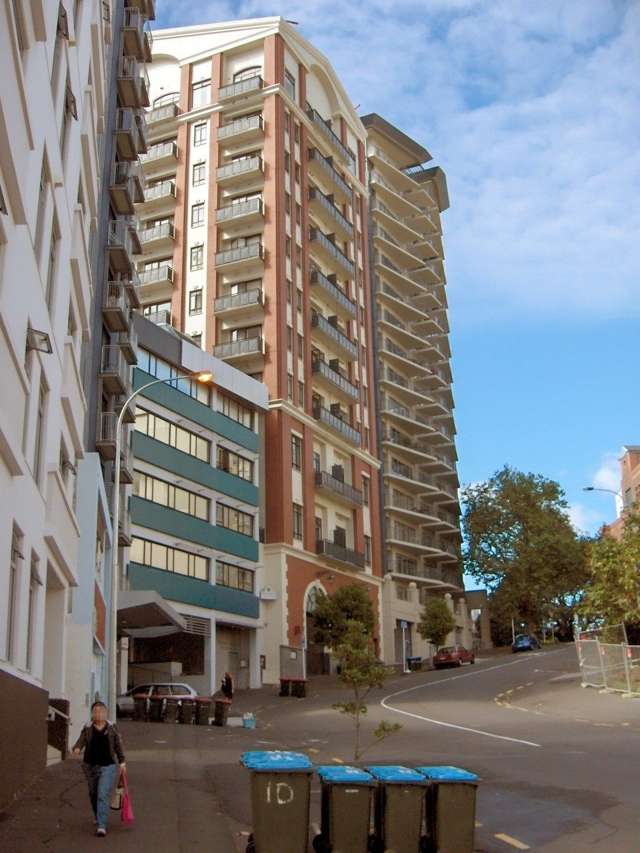 4b/50 Eden Crescent Auckland Central_3