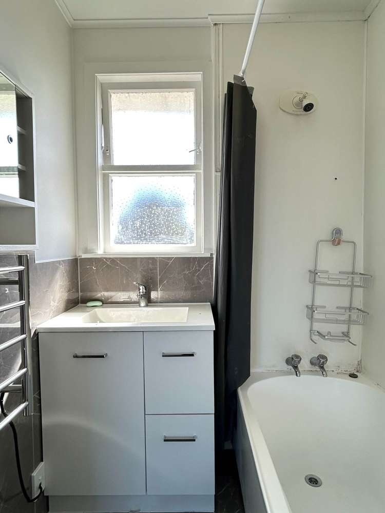 3 Barrys Road Glendene_7