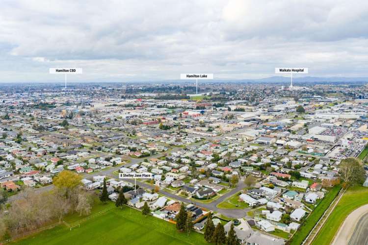 8 Shelley Jane Place Dinsdale_22