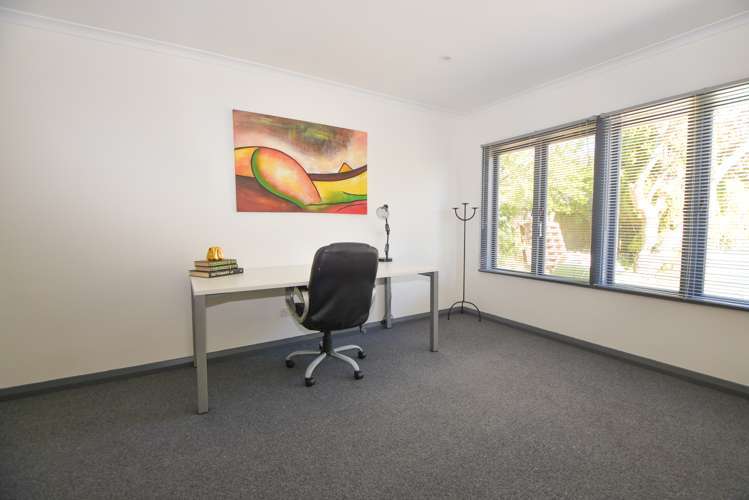 62 Park Road Carterton_18