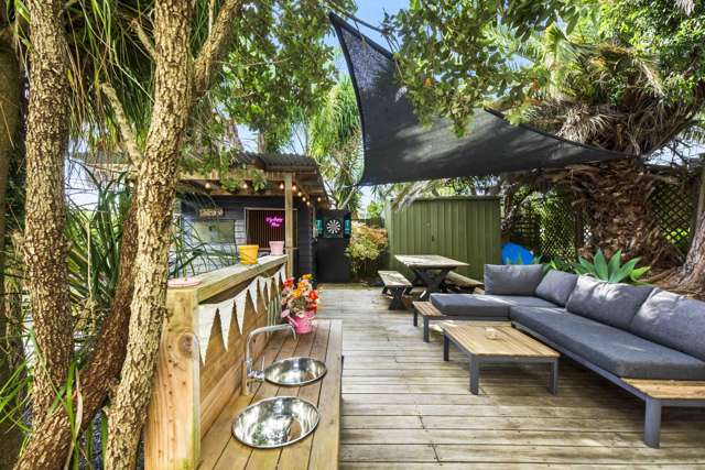 Modern and Sunny with Sea & Golf Course Views