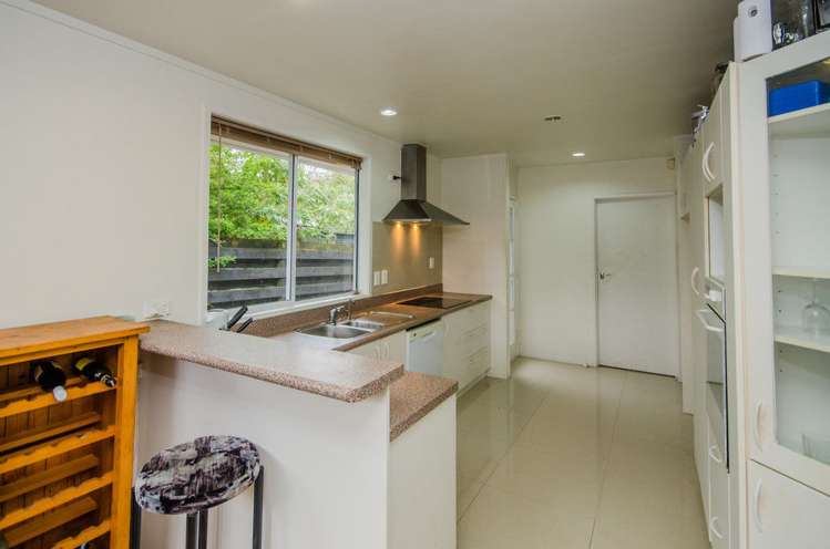 8b Blythe Place Glendene_5