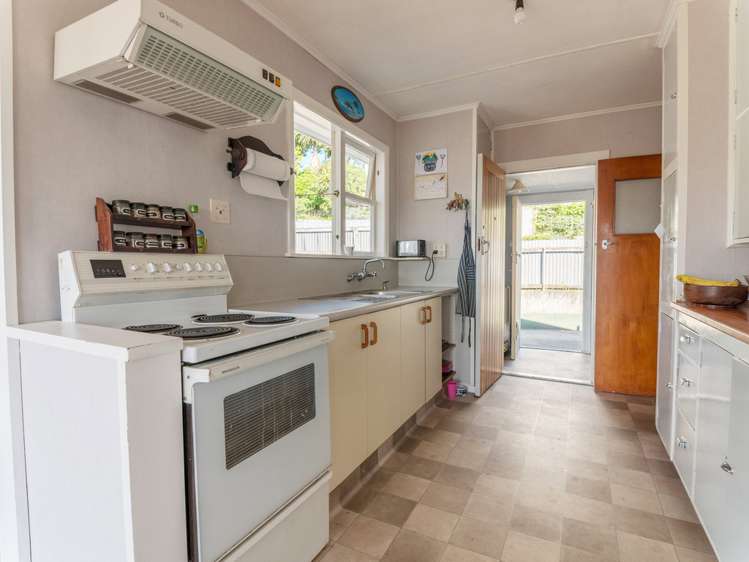 9 Kauri Street Stoke_6