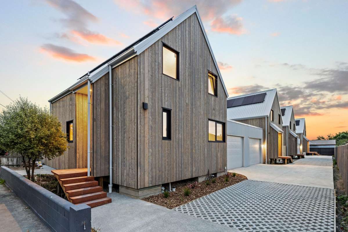 1/61 Mackworth Street_0