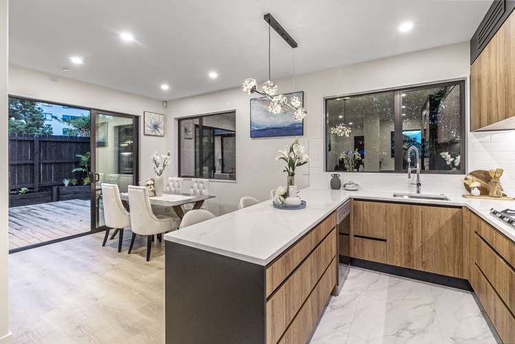 12a Range View Road Mount Albert_7