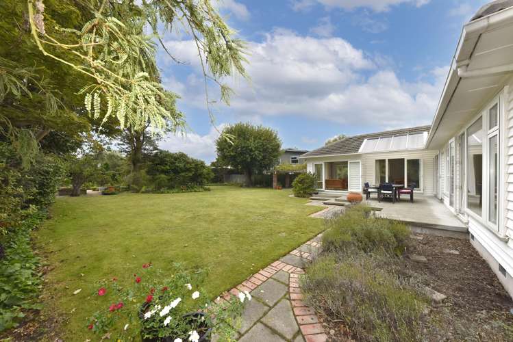 98 Brookside Terrace Bryndwr_14