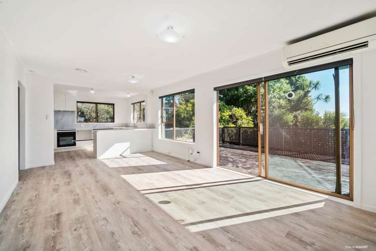 2/325 Glenfield Road Glenfield_3