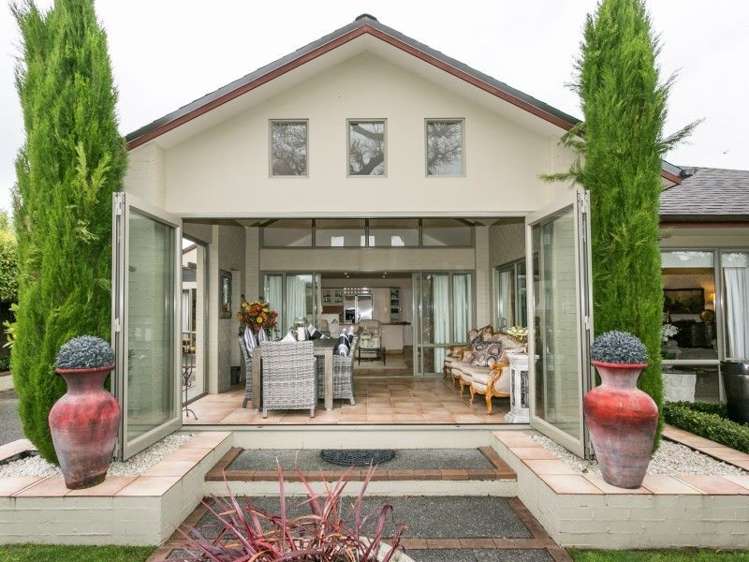 1b Neeve Place Taradale_8