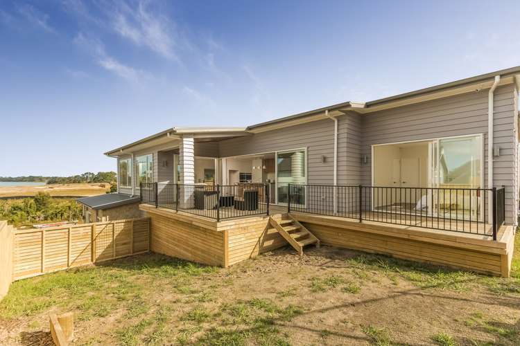14 Tauwaka Crescent Riverhead_16