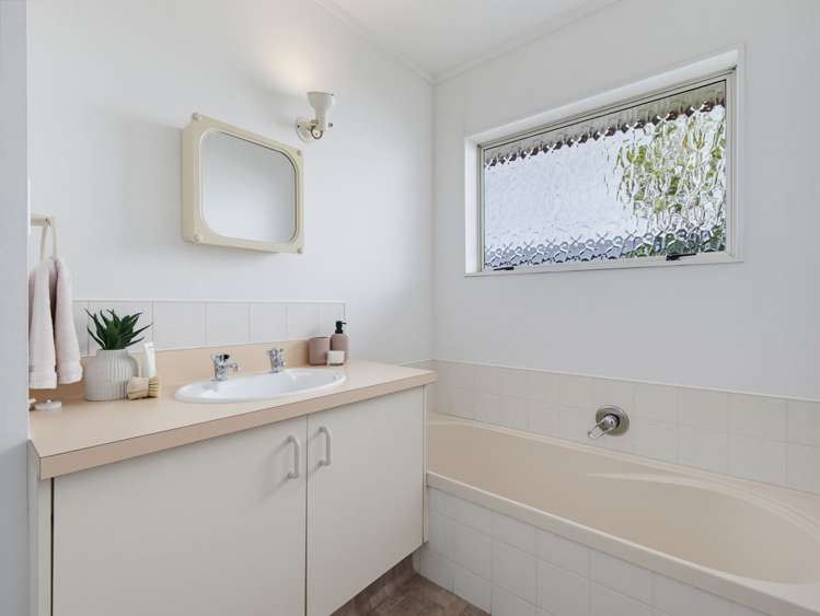 6 Racecourse Way Gate Pa_20