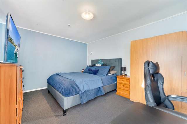 7 Lipton Grove Opaheke_3