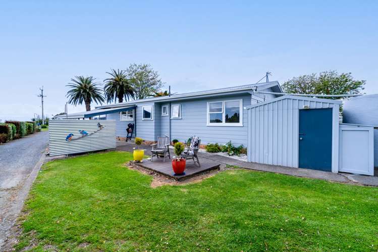 1335 East Coast Road Kaiaua_20