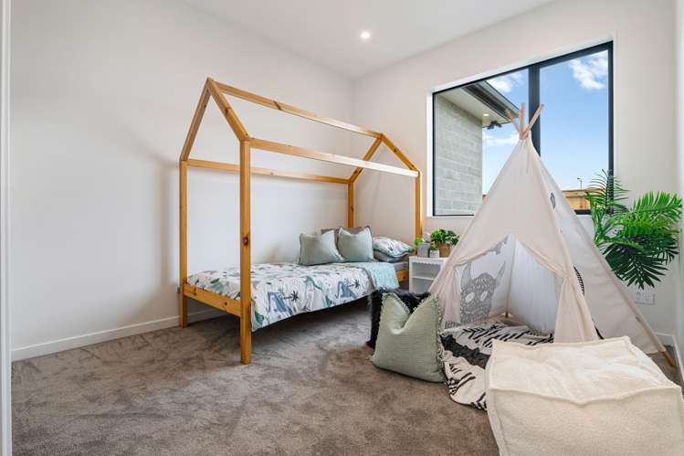 18 Taurangawaka Road One Tree Point_12