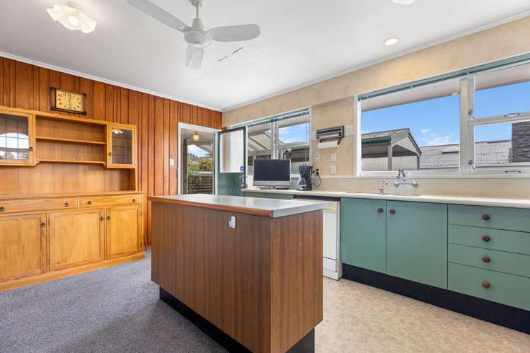 176 Golf Road_2