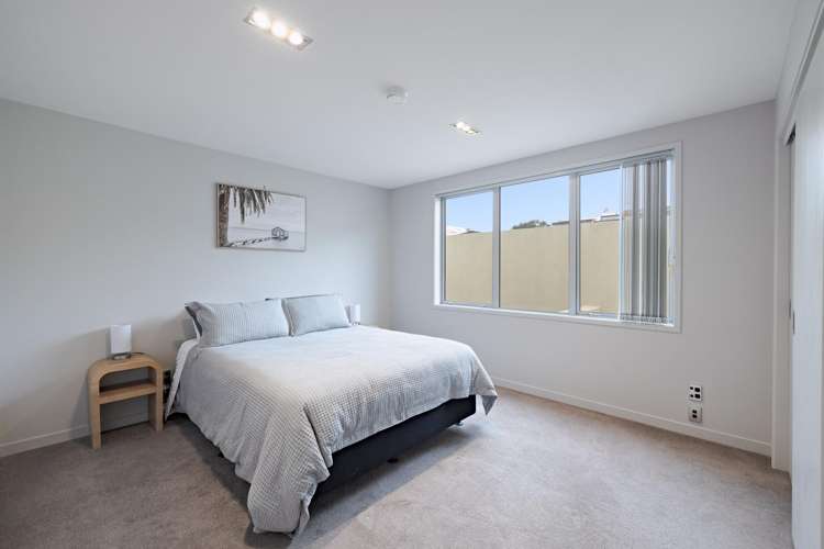 3/11 The Mall Mount Maunganui_18