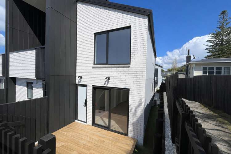 3/253 New Windsor Road_0