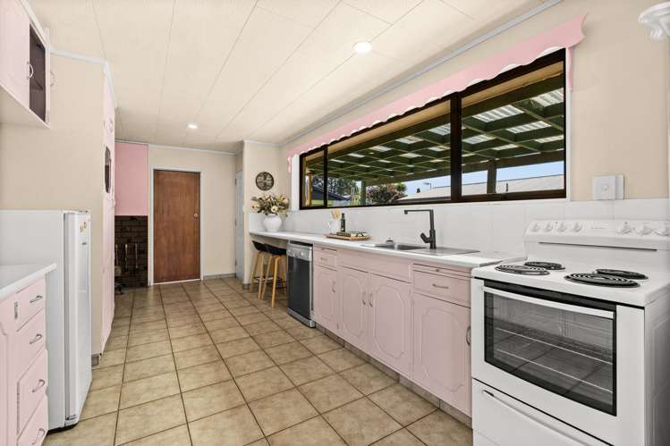 6 Diaz Place Flaxmere_6
