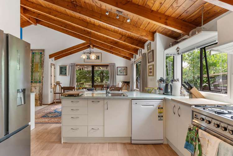 4 Dianthus Place Browns Bay_8